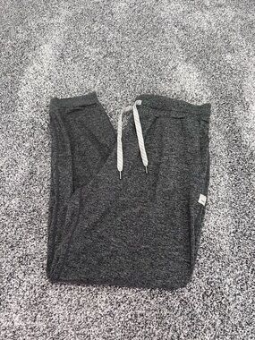 Women’s Vuori Joggers